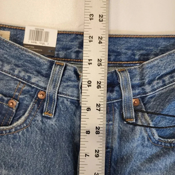 Levi's Premium 501 Original Button Fly Jeans Women's Size 26‎ x 30 NWT $108 - Picture 10 of 11